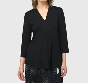 Alembika - Essential V- Neck Top